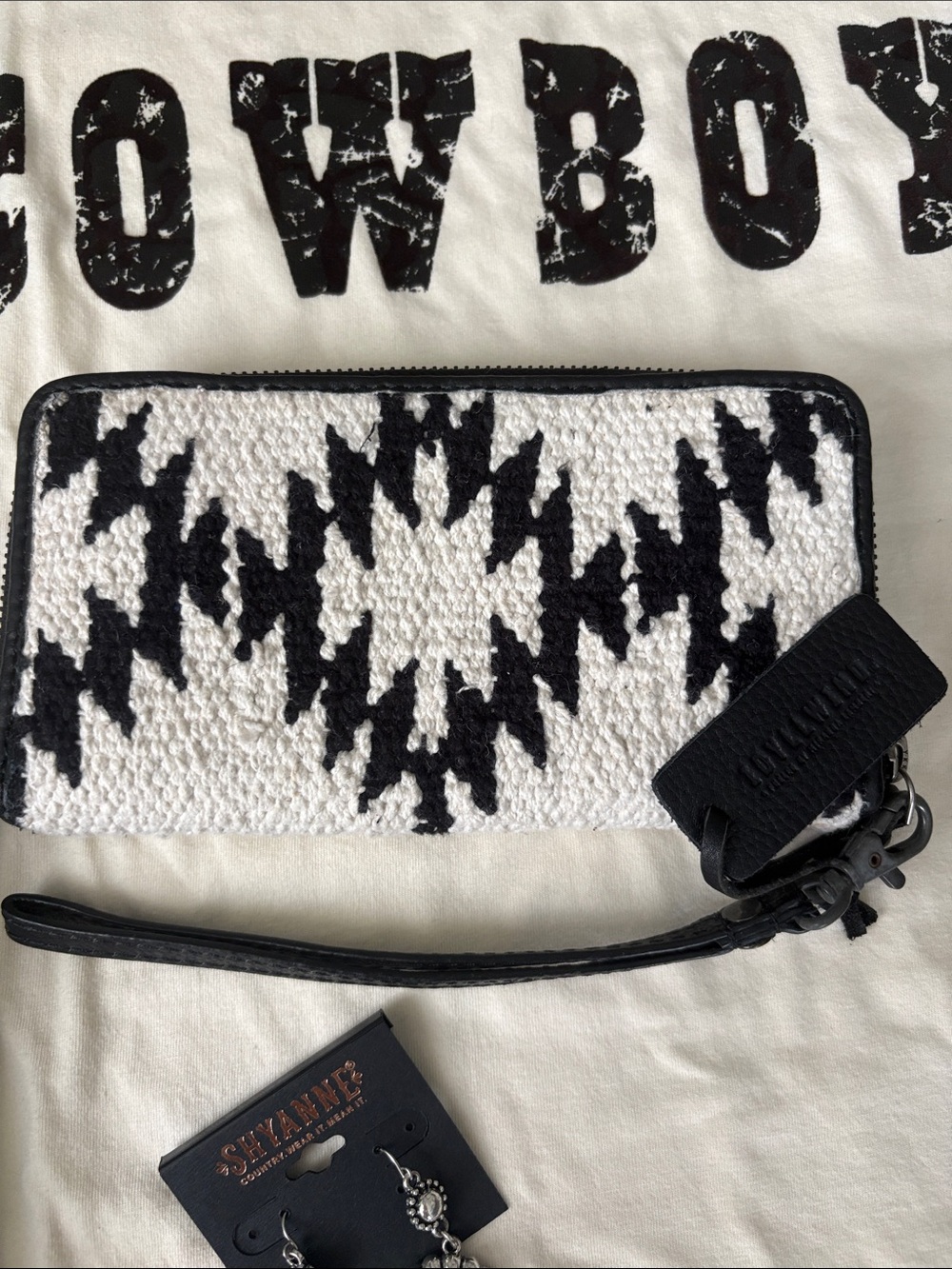 Boot Barn Bundle - Picture 4 of 8